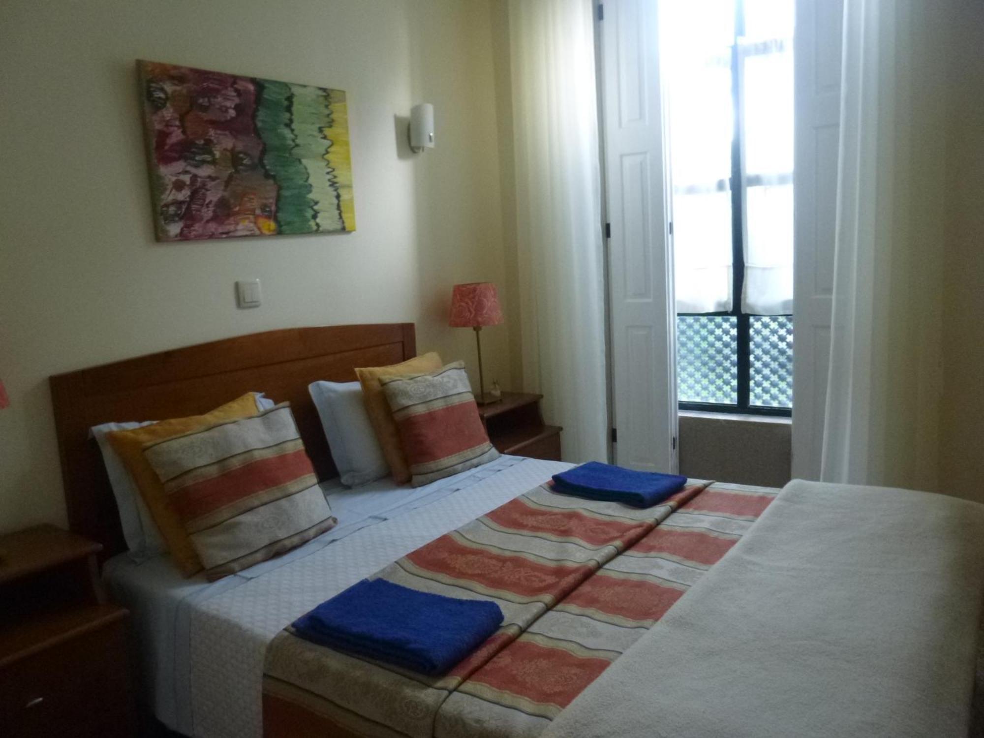 Отель Residencialusobrasileira Леса-да-Палмейра Экстерьер фото