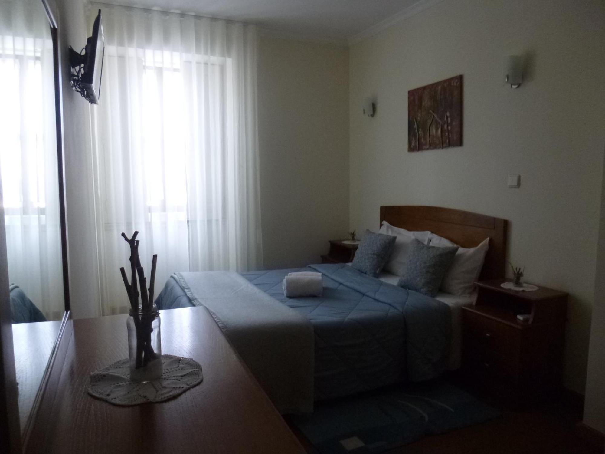 Отель Residencialusobrasileira Леса-да-Палмейра Экстерьер фото
